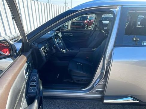 Used 2021 Nissan Rogue SL w/ Premium Package image 25