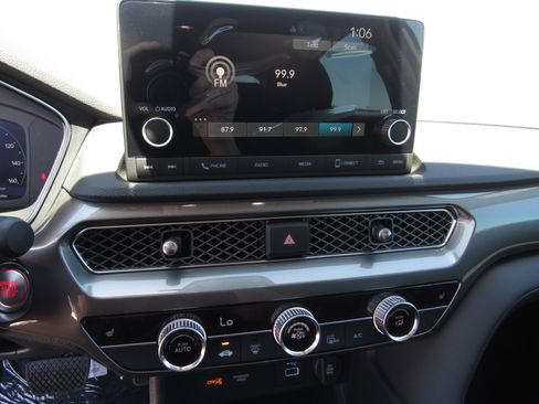 Certified 2025 Acura Integra image 18