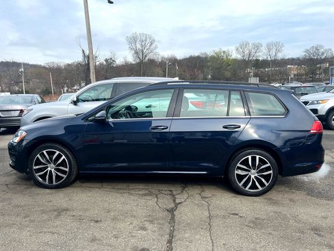 Used 2016 Volkswagen Golf Limited Edition image 15