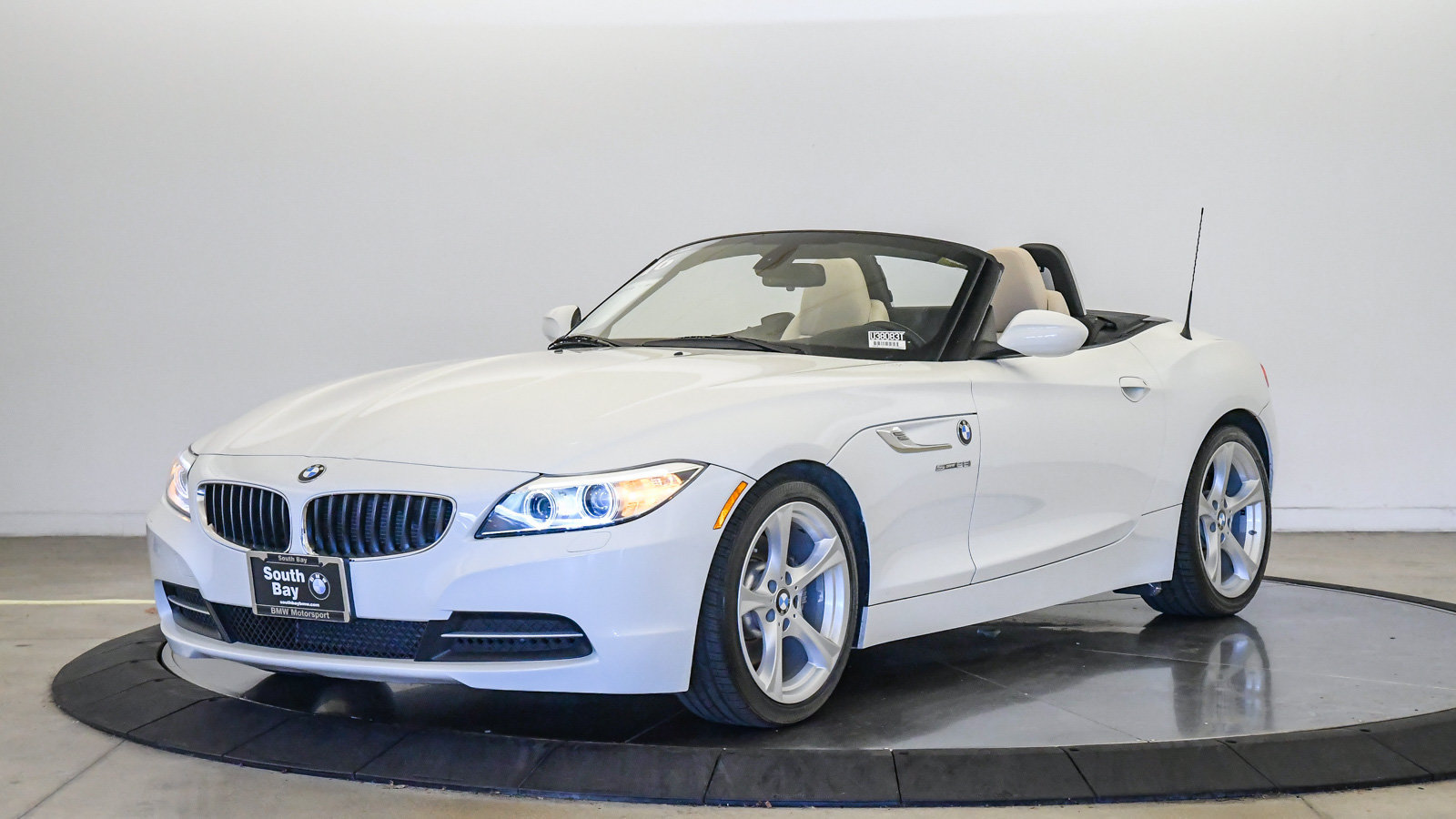Used 2016 BMW Z4 sDrive28i RWD image 34