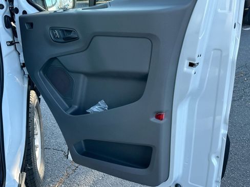 New 2026 Ford Transit 250 148 Medium Roof image 22