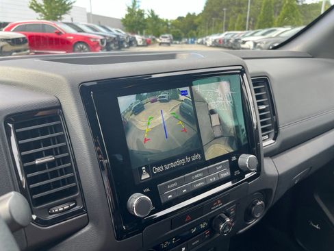 Used 2022 Nissan Frontier Pro-X w/ Pro-X Premium Package RWD image 26