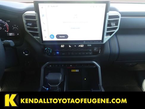 Used 2023 Toyota Tundra Platinum AWD/4WD image 11