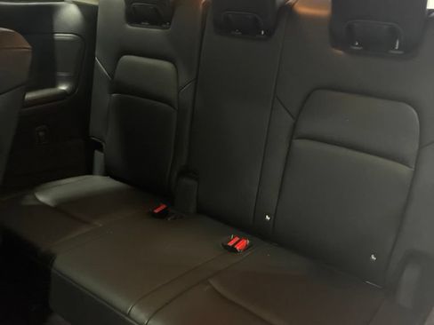 Used 2024 Nissan Pathfinder SL w/ SL Premium Package AWD/4WD image 35