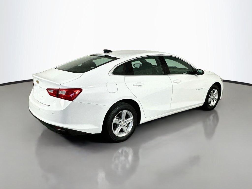 Used 2024 Chevrolet Malibu LS w/ Driver Confidence Package FWD image 7