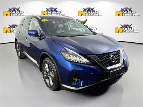 Used 2019 Nissan Murano Platinum image 3