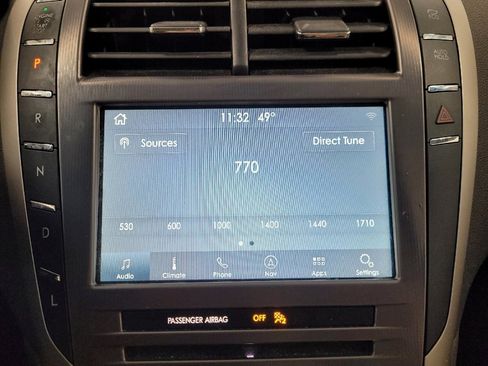 Used 2019 Lincoln MKZ Reserve w/ Reserve Plus Package image 25