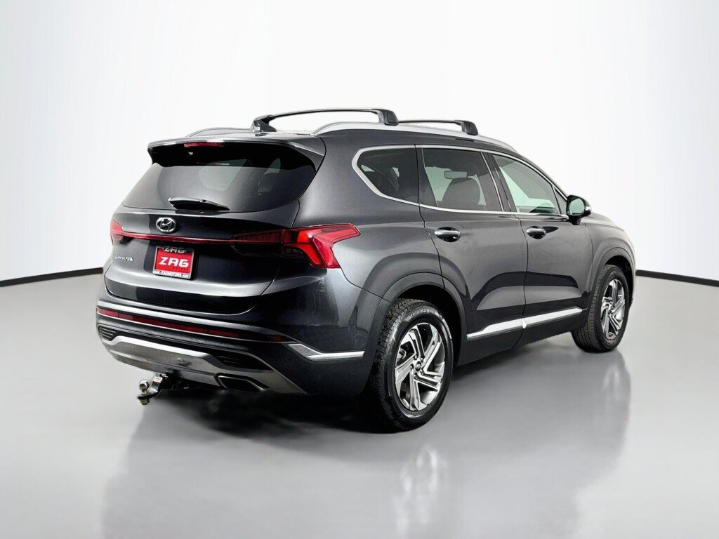 Used 2021 Hyundai Santa Fe SEL w/ Convenience + Premium Package FWD image 5