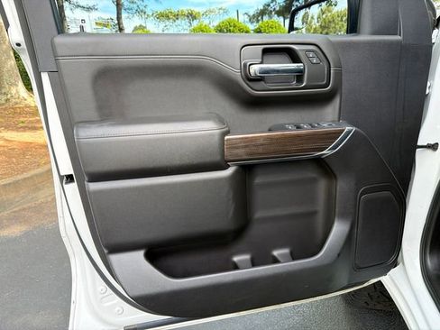 Used 2021 Chevrolet Silverado 1500 RST w/ Bed Protection Package AWD/4WD image 10