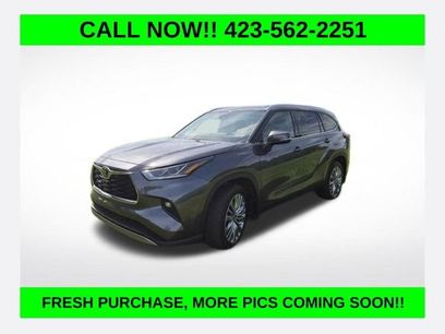 Used 2022 Toyota Highlander Platinum