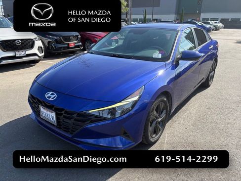 Used 2023 Hyundai Elantra SEL FWD image 1