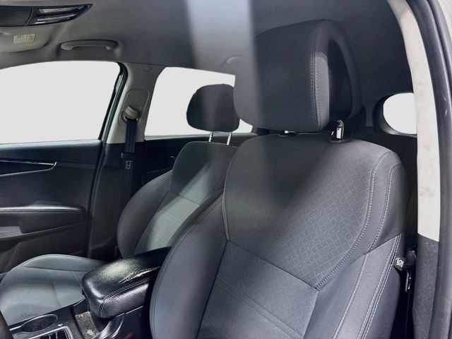 Used 2016 Kia Sorento FWD image 17