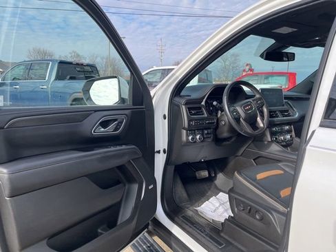 Used 2021 GMC Yukon AT4 w/ AT4 Premium Plus Package image 9