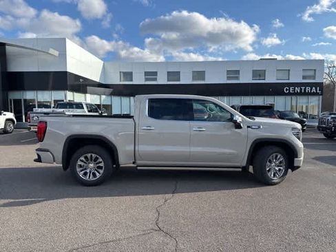 New 2026 GMC Sierra 1500 Denali w/ Technology Package image 8