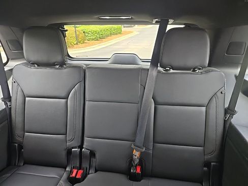 Used 2022 Chevrolet Tahoe LT w/ Luxury Package image 15