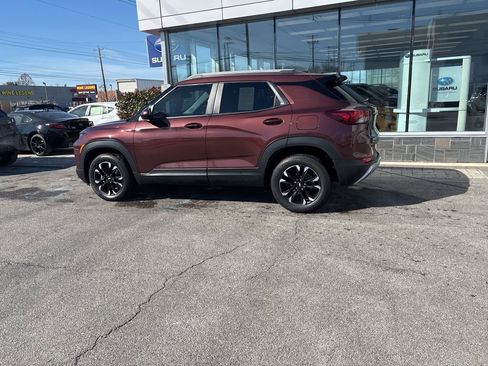 Used 2022 Chevrolet TrailBlazer LT w/ Driver Confidence Package image 12