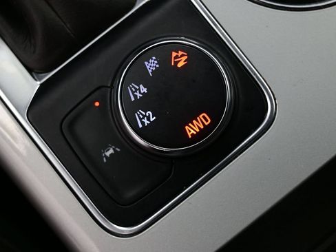 Used 2022 Chevrolet Blazer LT AWD/4WD image 27