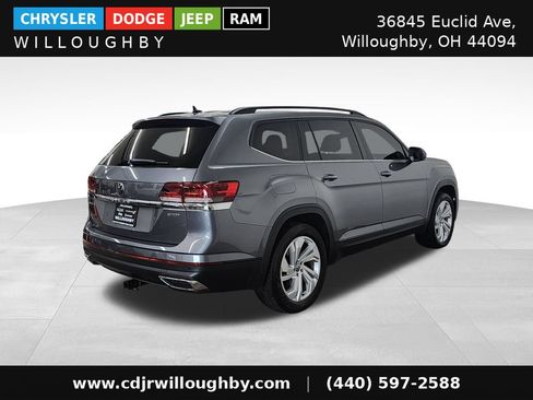 Used 2021 Volkswagen Atlas SE w/ Panoramic Sunroof Package AWD/4WD image 9
