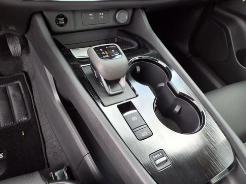 Certified 2025 Nissan Rogue SV w/ SV Premium Package image 8