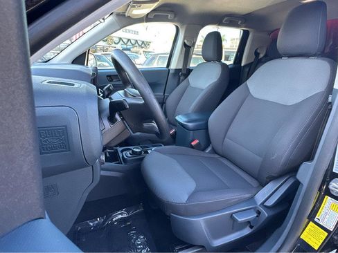 Used 2022 Ford Maverick XL image 8
