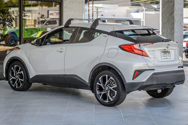 Used 2020 Toyota C-HR XLE FWD image 7