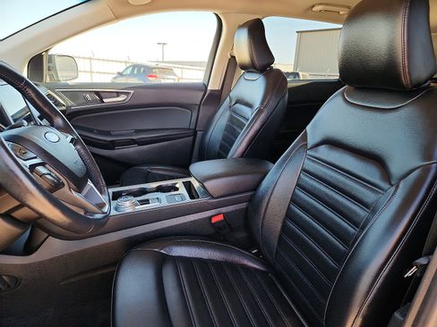 Used 2023 Ford Edge SEL image 13