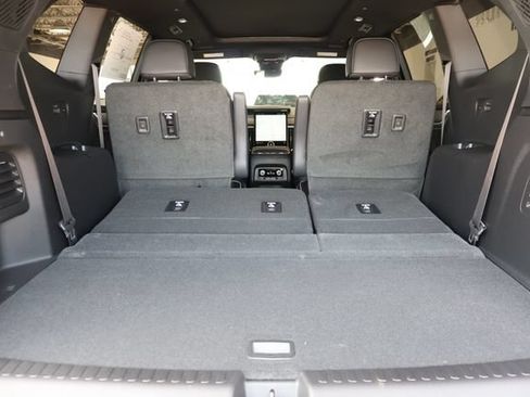 New 2026 GMC Acadia Denali w/ Super Cruise Package FWD image 21