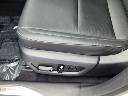 Certified 2025 Lexus RX 350h image 14