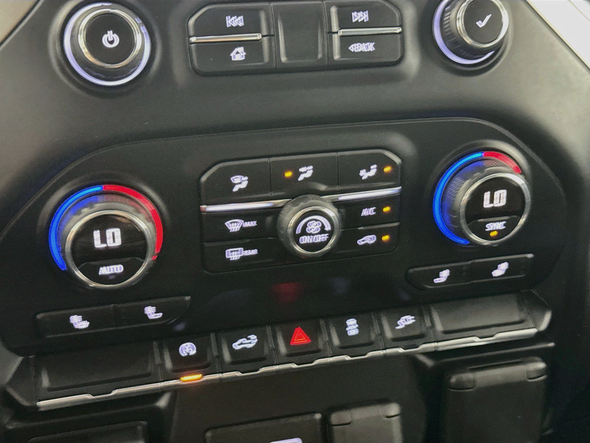 Used 2019 Chevrolet Silverado 1500 RST w/ All-Star Edition AWD/4WD image 17