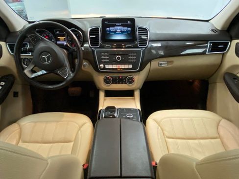 Used 2016 Mercedes-Benz GLE 350 4MATIC w/ Premium Package image 27