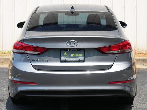 Used 2018 Hyundai Elantra SEL FWD image 42
