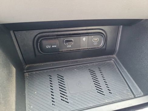 Used 2025 Kia Sportage EX AWD/4WD image 35