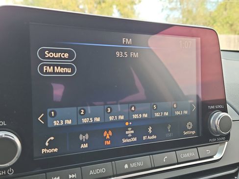 Certified 2024 Nissan Altima 2.5 SR image 25