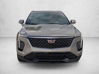 Used 2025 Cadillac XT4 Premium Luxury video 2