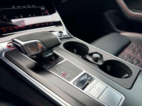 Used 2022 Audi RS 6 image 30