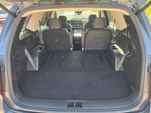 Used 2025 Hyundai Palisade SEL FWD image 25