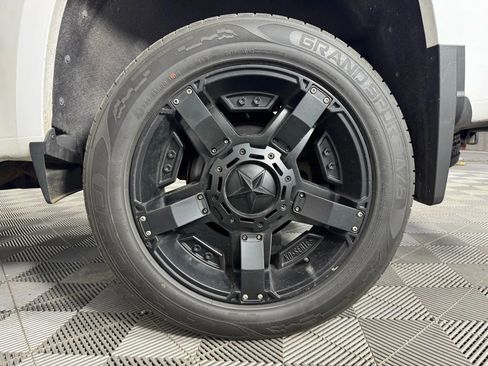 Used 2018 GMC Canyon Denali image 44