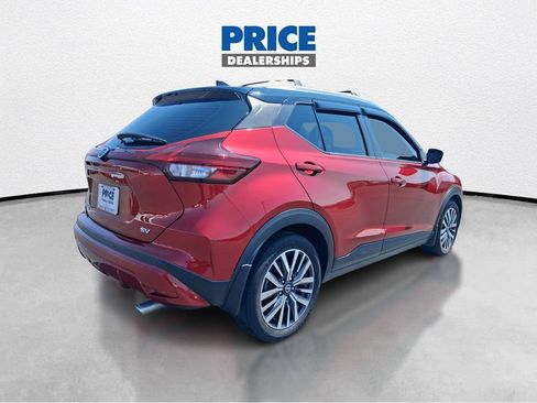Used 2021 Nissan Kicks SV w/ Exterior Package FWD image 6