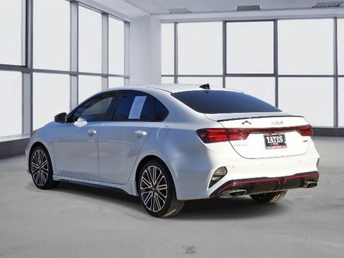 Used 2023 Kia Forte GT w/ GT2 Package image 6