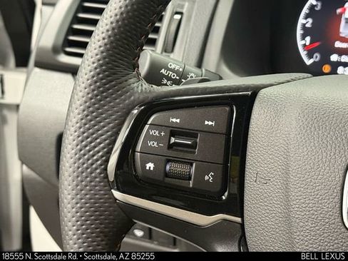 Used 2026 Honda Ridgeline Black Edition image 16