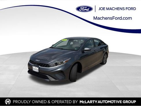 Used 2024 Kia Forte LXS FWD image 1