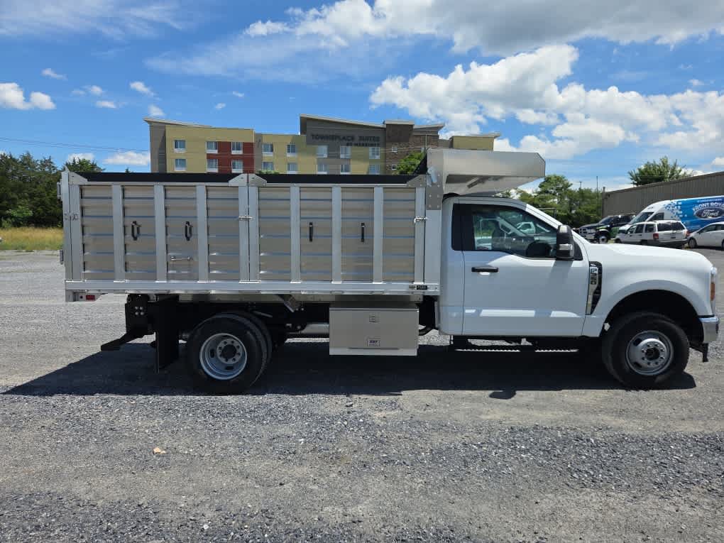 New 2025 Ford F350 XL w/ XL Chrome Package AWD/4WD image 11