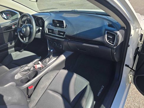 Used 2014 MAZDA MAZDA3 i Sport image 12