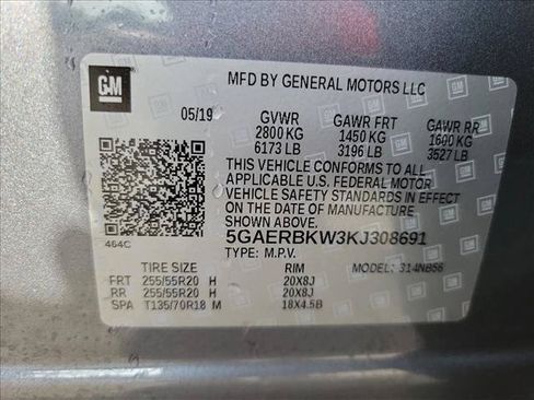 Used 2019 Buick Enclave Essence w/ LPO, Sport Appearance Package FWD image 23
