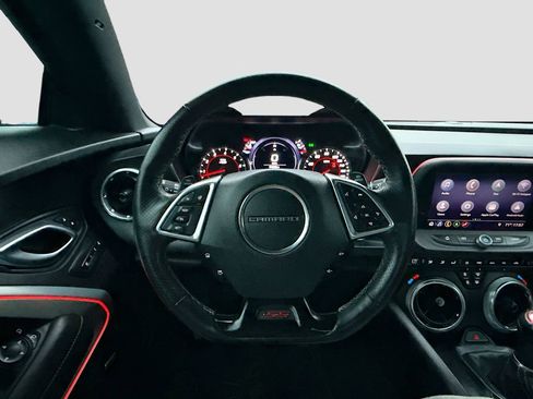 Used 2019 Chevrolet Camaro SS image 10