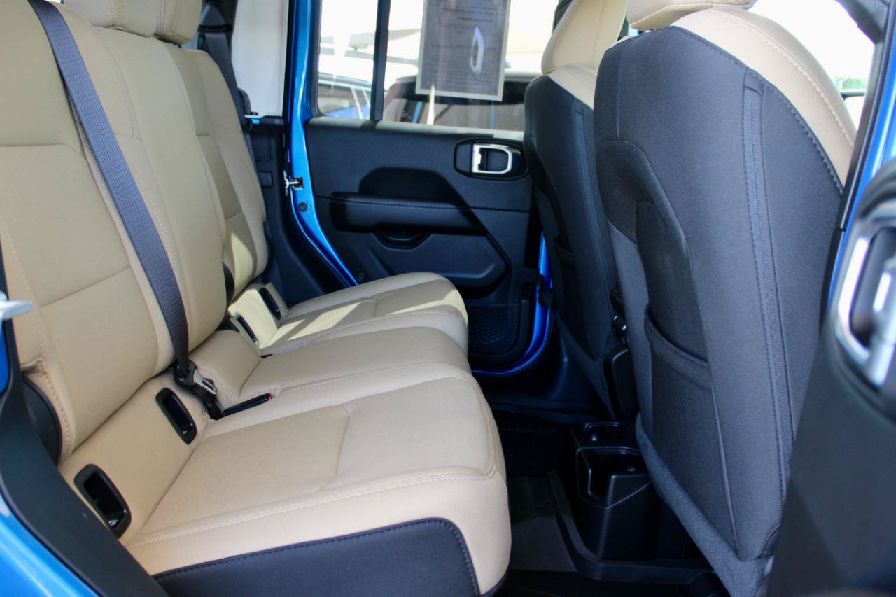 Used 2021 Jeep Gladiator Overland w/ Uconnect 4C Nav & Sound Group AWD/4WD image 16