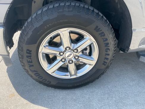 Used 2025 Ford F150 XLT w/ Equipment Group 301A Standard AWD/4WD image 29
