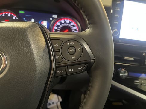 Used 2024 Toyota Camry XSE image 19
