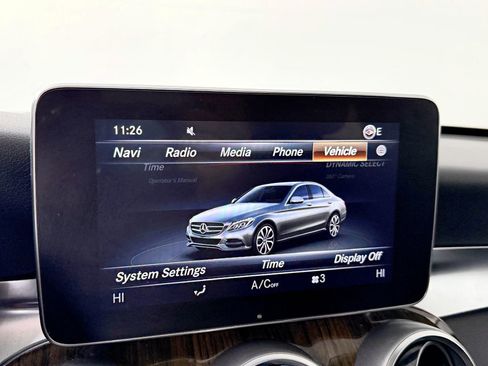 Used 2017 Mercedes-Benz C 300 4MATIC Sedan image 28