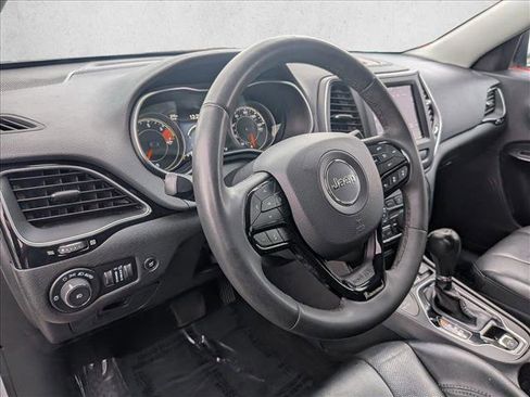 Used 2023 Jeep Cherokee Altitude Lux image 10